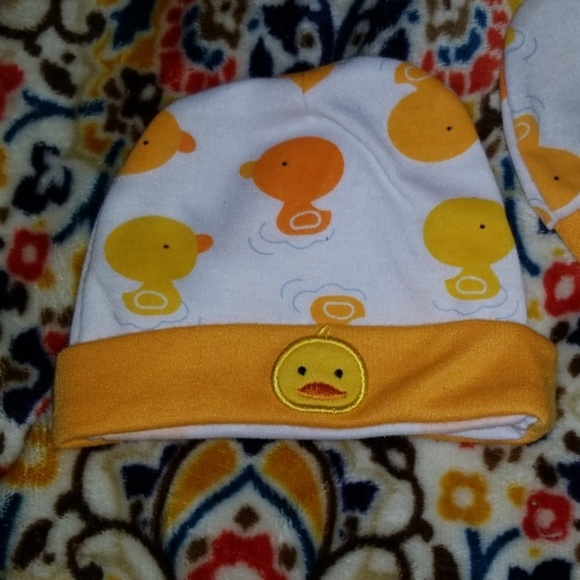 Complete Pj Set - Picture 7 of 8